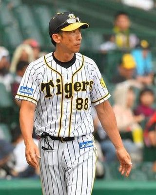 阪神、今日にも宮崎で矢野２軍監督に監督就任要請へ