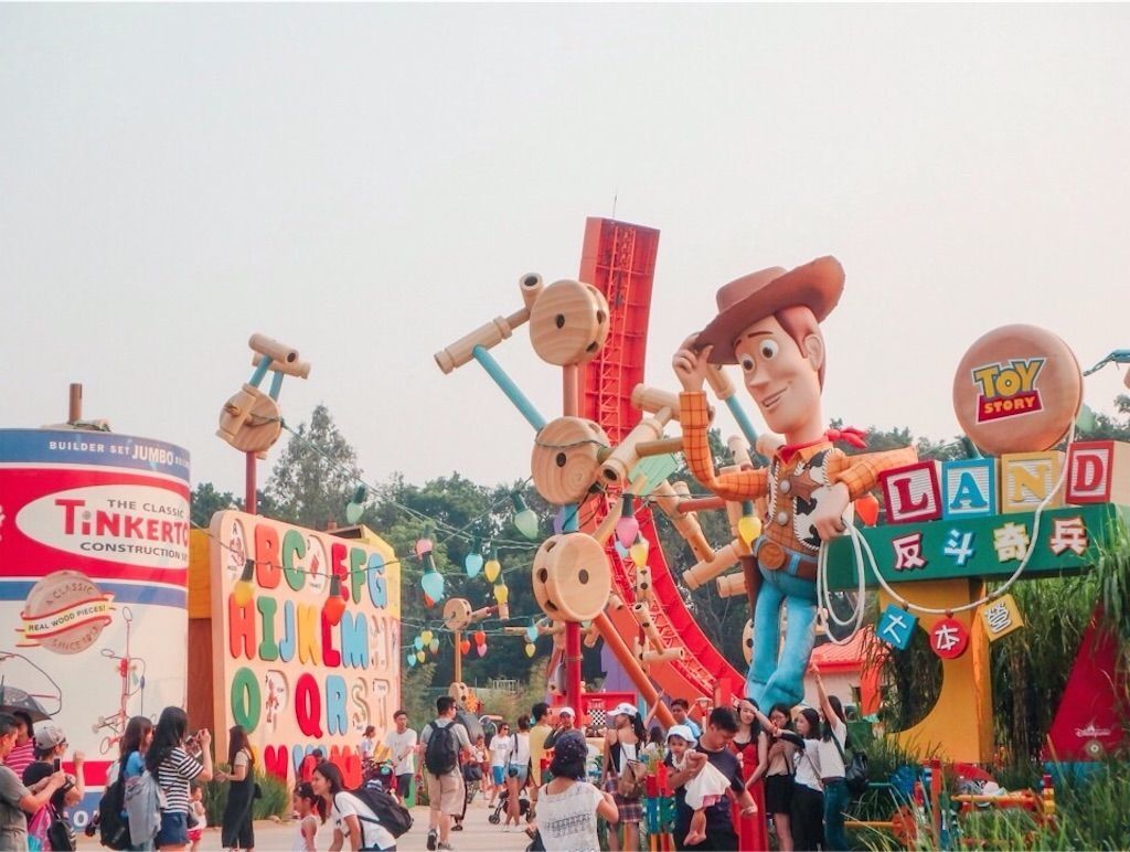 行くならどっち 上海と香港のディズニーランドの違いを比較してみた Flamingo Diaries