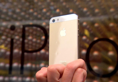 【速報】ゴールドのiPhone5S、オークションで100万円超えwwwwww : IT速報