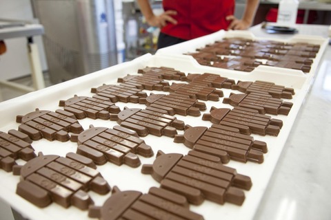 【悲報】AndroidのKitKat端末、アプリからSDカードへの書き込みを制限か！？