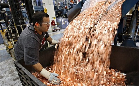 サムソン、Appleへの支払い１億ドルを３０台のトラック満載の5セント硬貨で本社に届ける