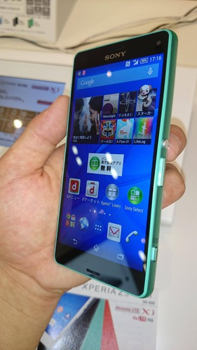 【画像】さっそくXperia Z3 Compact触ってきたったｗｗｗｗ