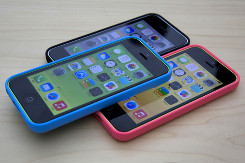ドコモユーザーは情弱揃いか？iPhone5cはご好評につき予約終了ｗｗｗｗ