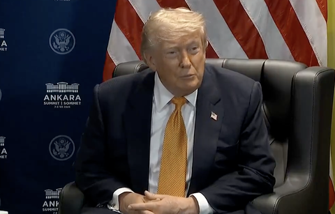 【悲報】トランプ「日本イスラム共和国から攻撃を受けた」(原文まま）