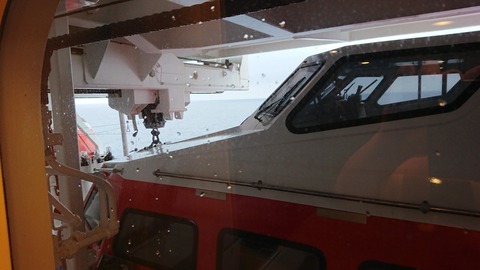 ちょっとだけ海が見えます