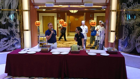 MCの2人は日本語はなせますよ