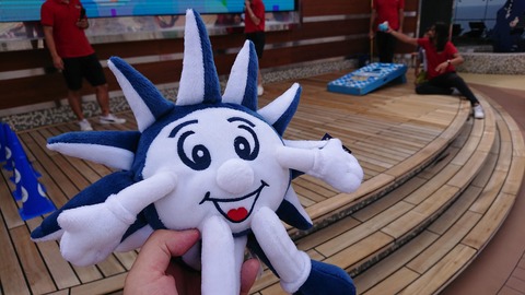 DSCPDC_0003_BURST20190603143647127_COVER