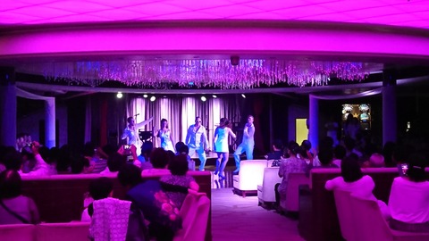 ホワイトナイト