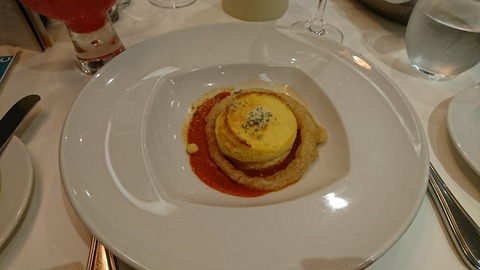 スフレみたいな食感でした