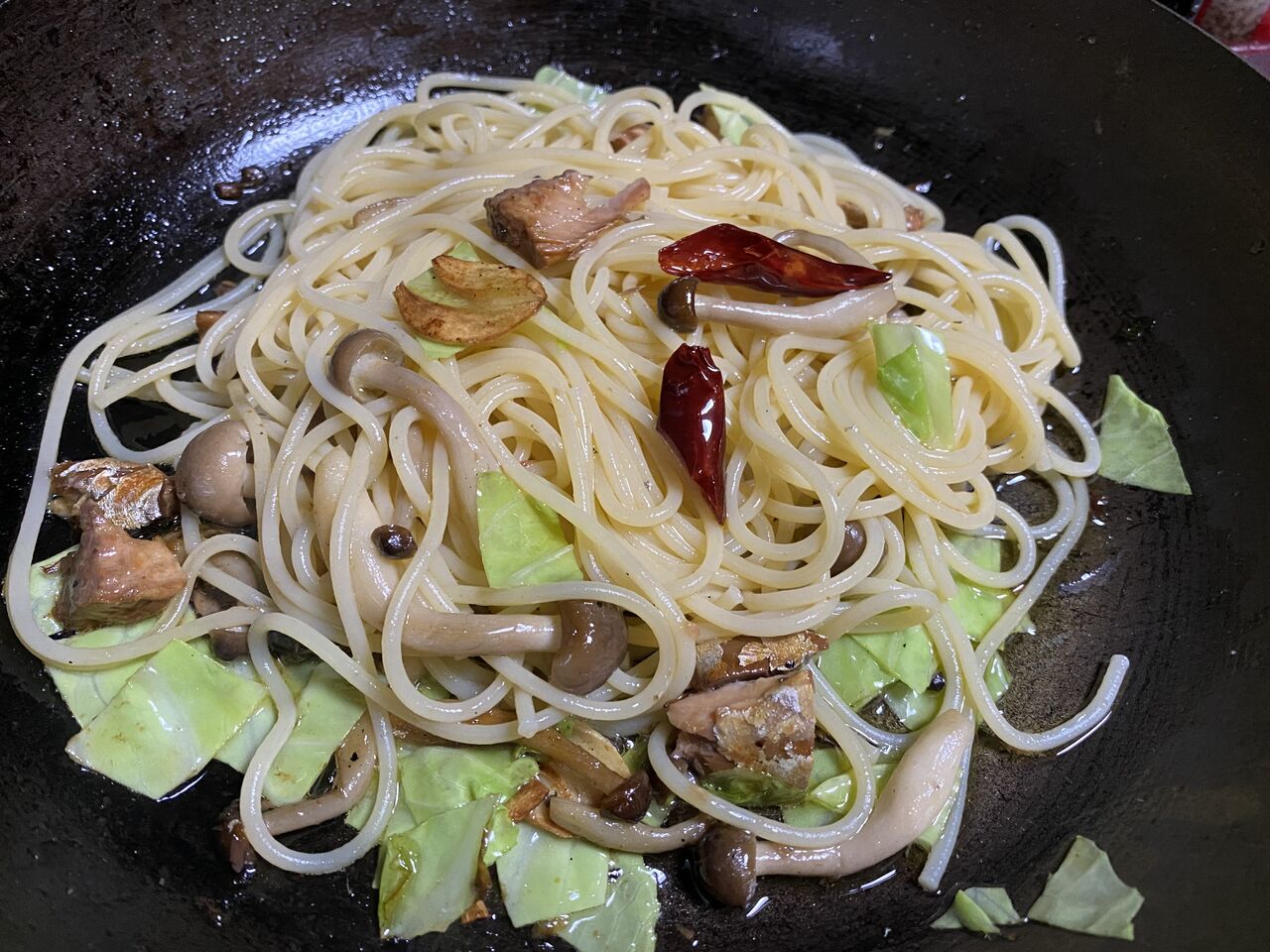 鯖缶アヒージョの残りオイルを使って いつきちゃんのほのぼの日記