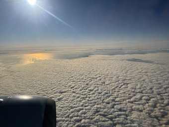 221104