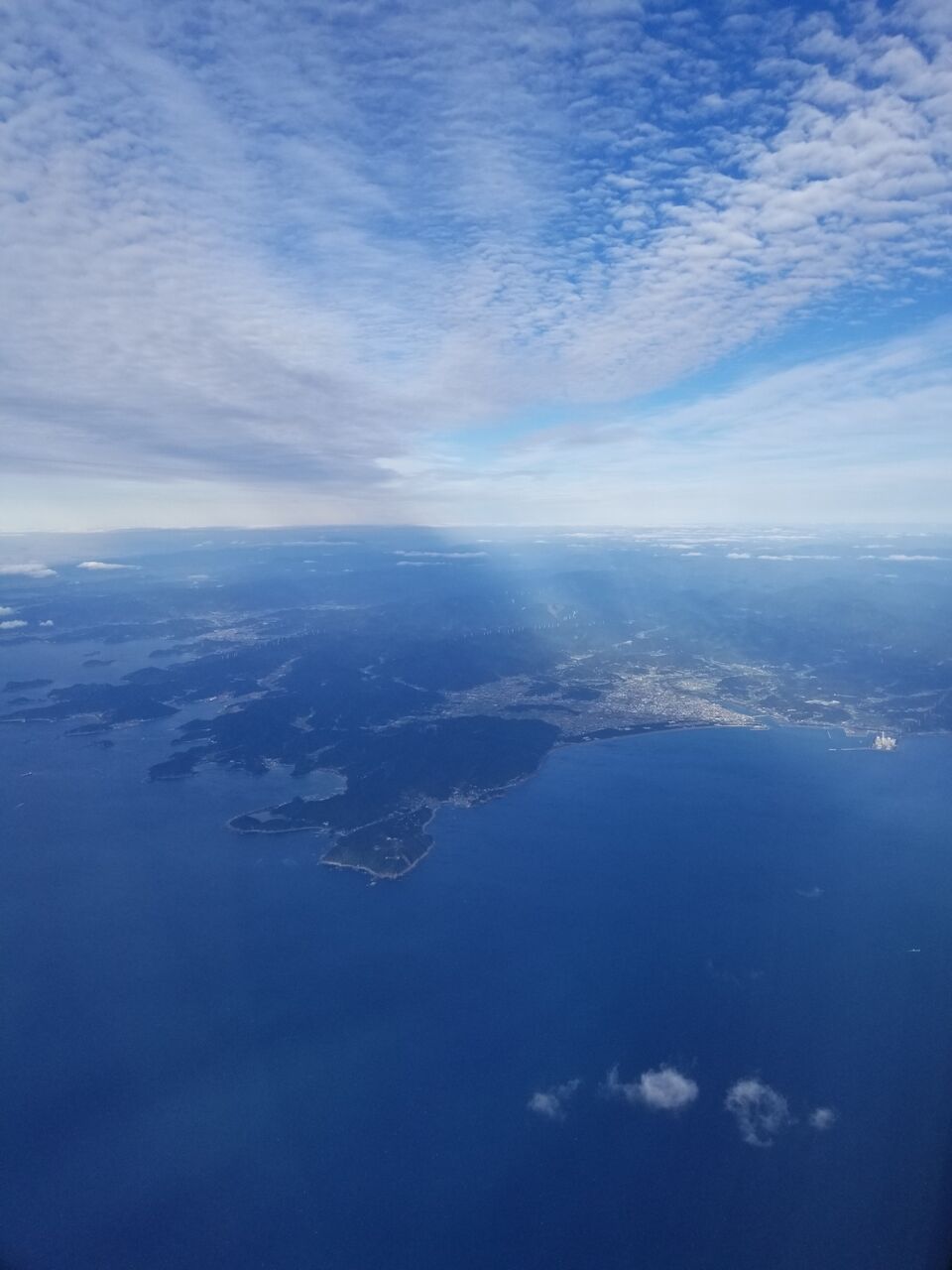 空撮 徳島から羽田 Ivuki邸の東の玄関 空撮 徳島から羽田 Ivuki邸の東の玄関