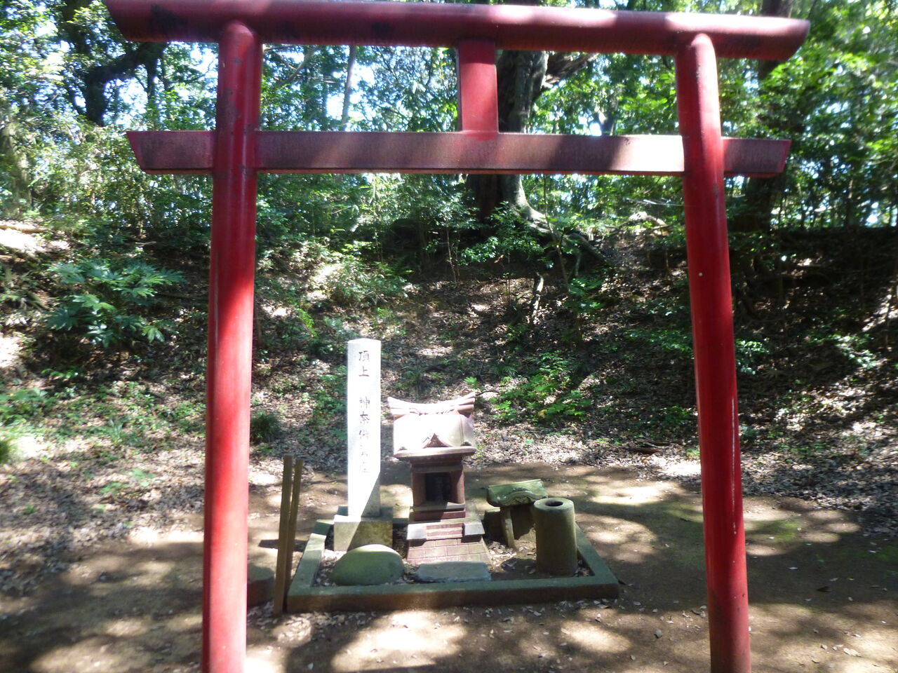 冨士浅間神社（茨城県龍ケ崎市） : イワナの散歩Ⅱ