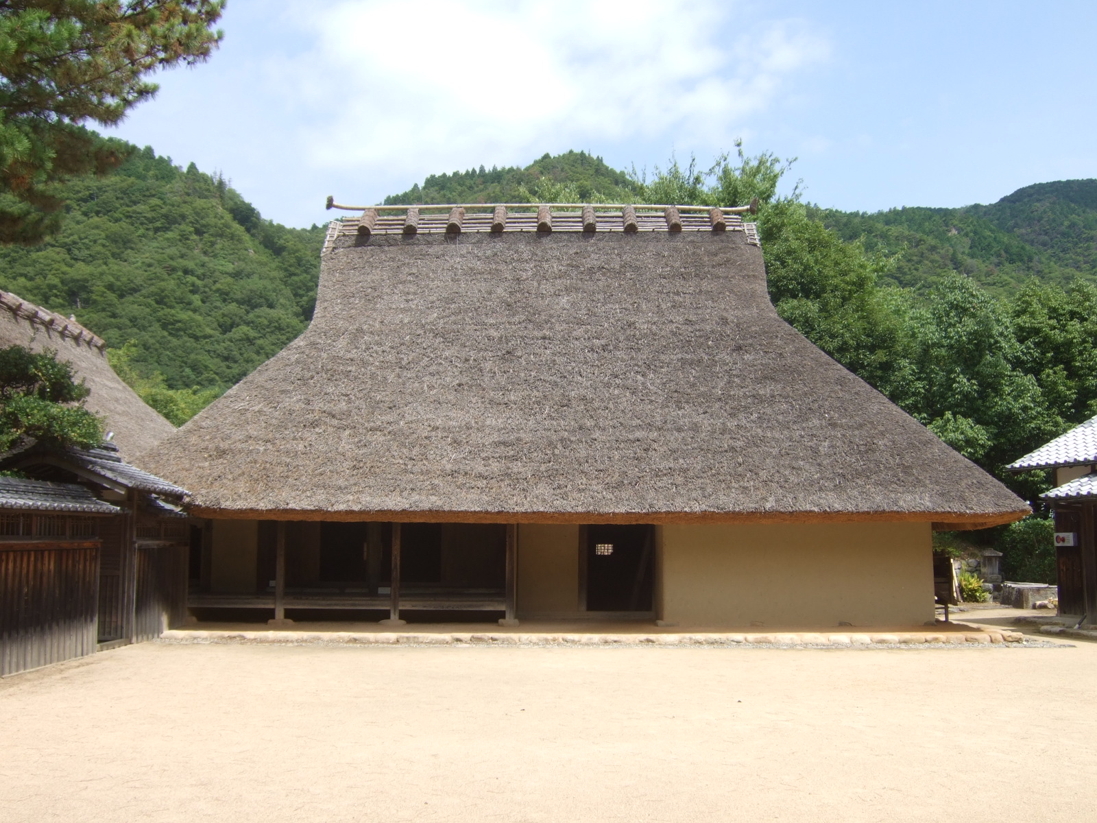 箱木千年家 : 岩 崎 建 築 研 究 室 ・ 日 誌