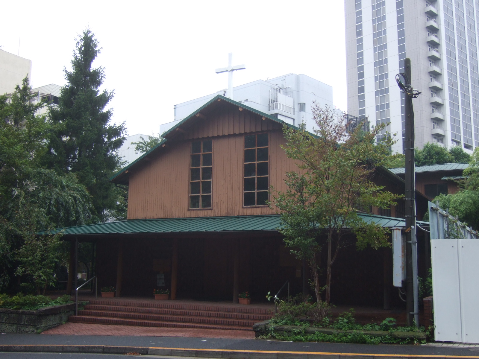 レーモンドの聖オルバン教会 岩 崎 建 築 研 究 室 日 誌