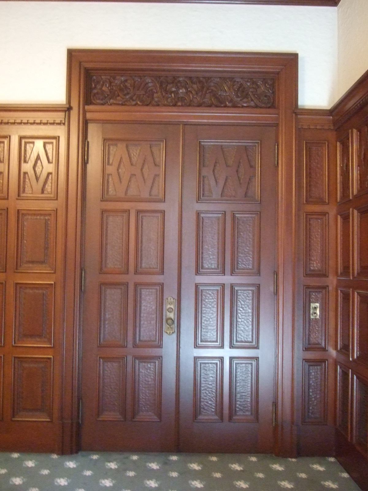 旧前田侯爵邸洋館 岩 崎 建 築 研 究 室 日 誌