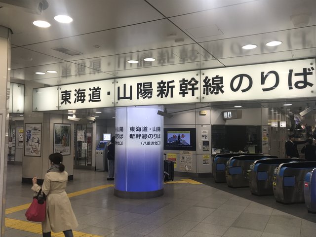 BA81E45C-7C66-4BFB-B2FF-121EB287CEC1