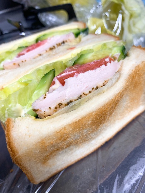 F91A535E-483B-4A02-BF97-267650A5E5A1