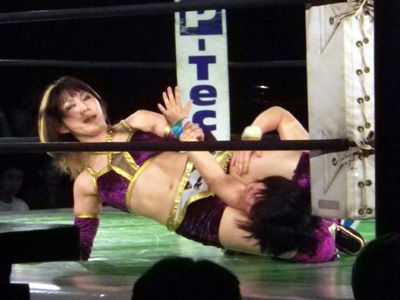 WAVE＠新宿 「catch the WAVE 2011 FINAL」 : いざプロレス観戦記