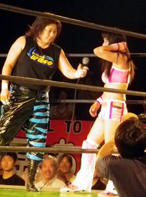 WAVE＠新宿 「catch the WAVE 2011 FINAL」 : いざプロレス観戦記