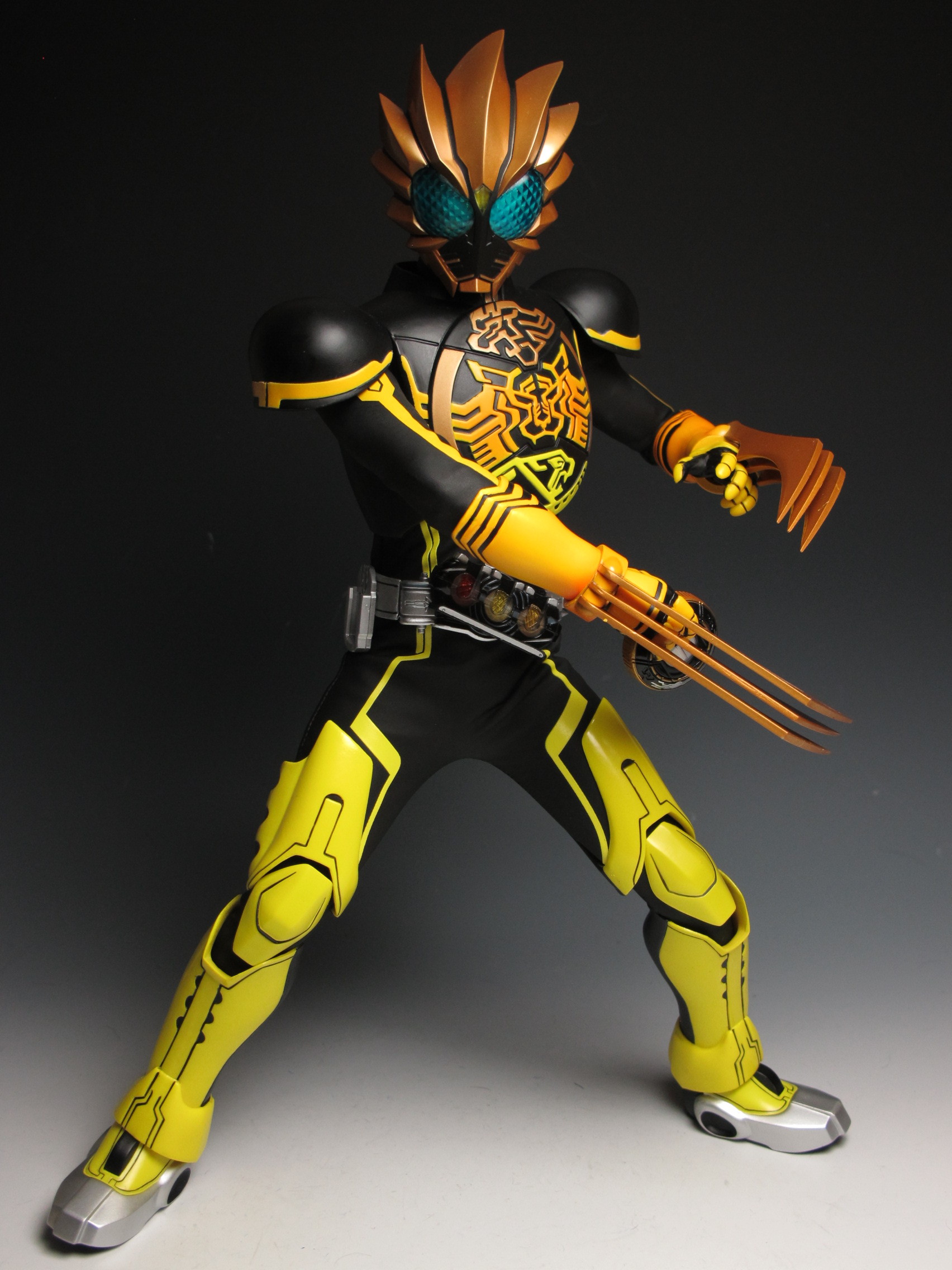 Project BM！ 仮面ライダーオーズ ラトラーターコンボ : イザヨイ