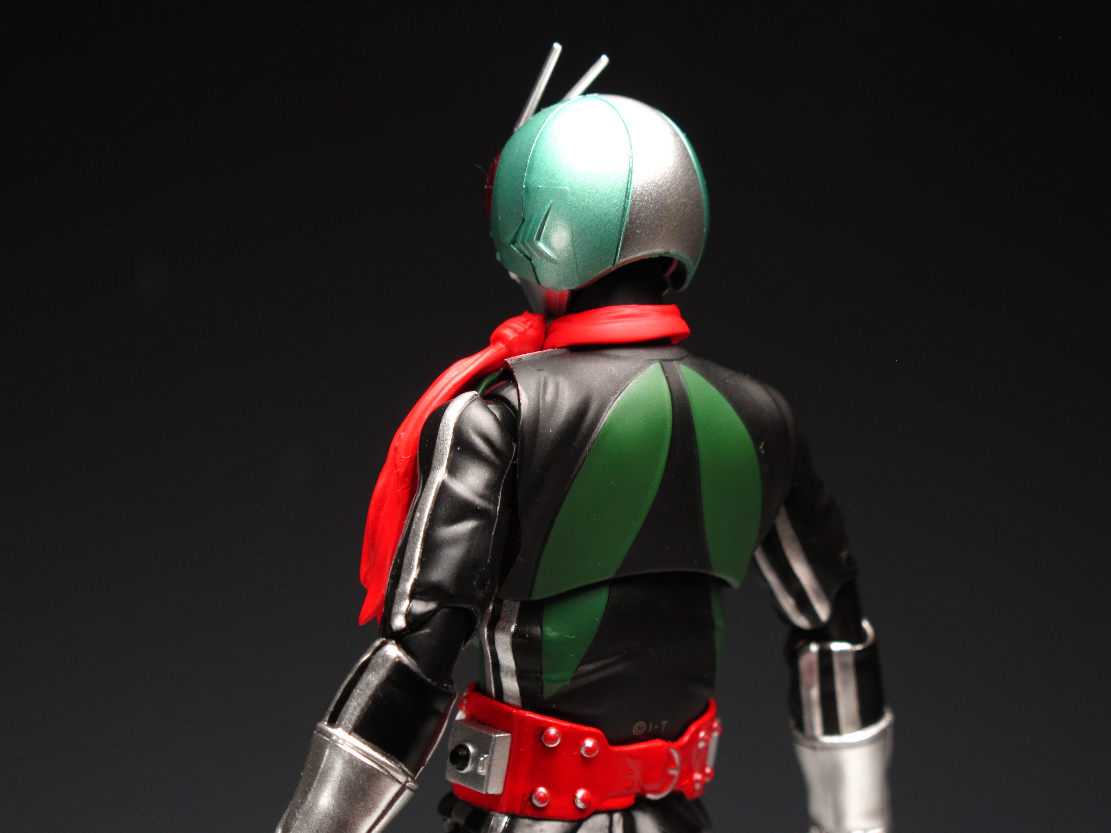 バンダイ S H フィギュアーツ 仮面ライダー新1号 イザヨイホビーラック バンダイ S H フィギュアーツ 仮面ライダー新1号 イザヨイホビーラック