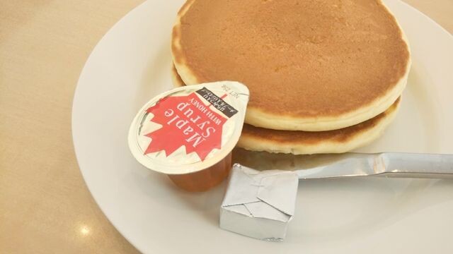 パンケーキモーニング ジョナサン 海から離れた湘南より パンケーキモーニング ジョナサン 海から離れた湘南より
