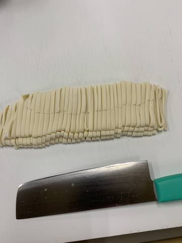 E03F70E5-9B4F-4B70-819E-79528972BE3C