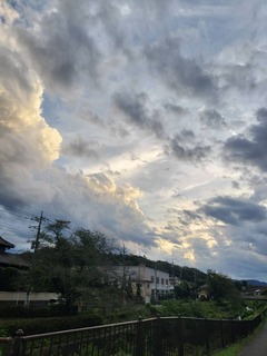 雷乃収声