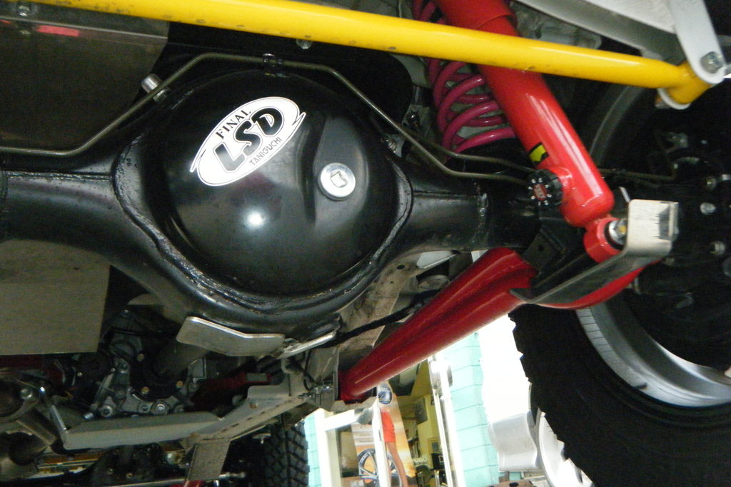 ジムニーイジリ その３ タイヤセンター泉谷のエキサイティングカーグッズなブログ