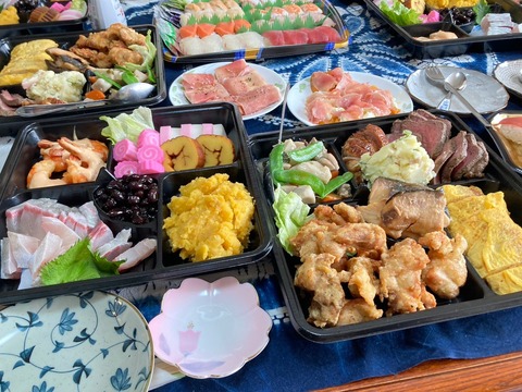 LINE_ALBUM_2024.04〜2025.03板野家(4)_250104_6