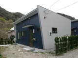 7c8fb550.jpg