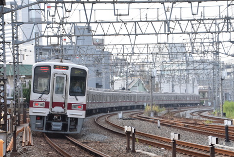 東武30000系 31609F+31409F 北千住~牛田 (1)