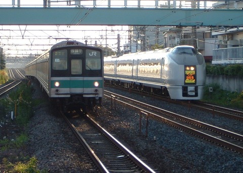 651系と並び 南柏