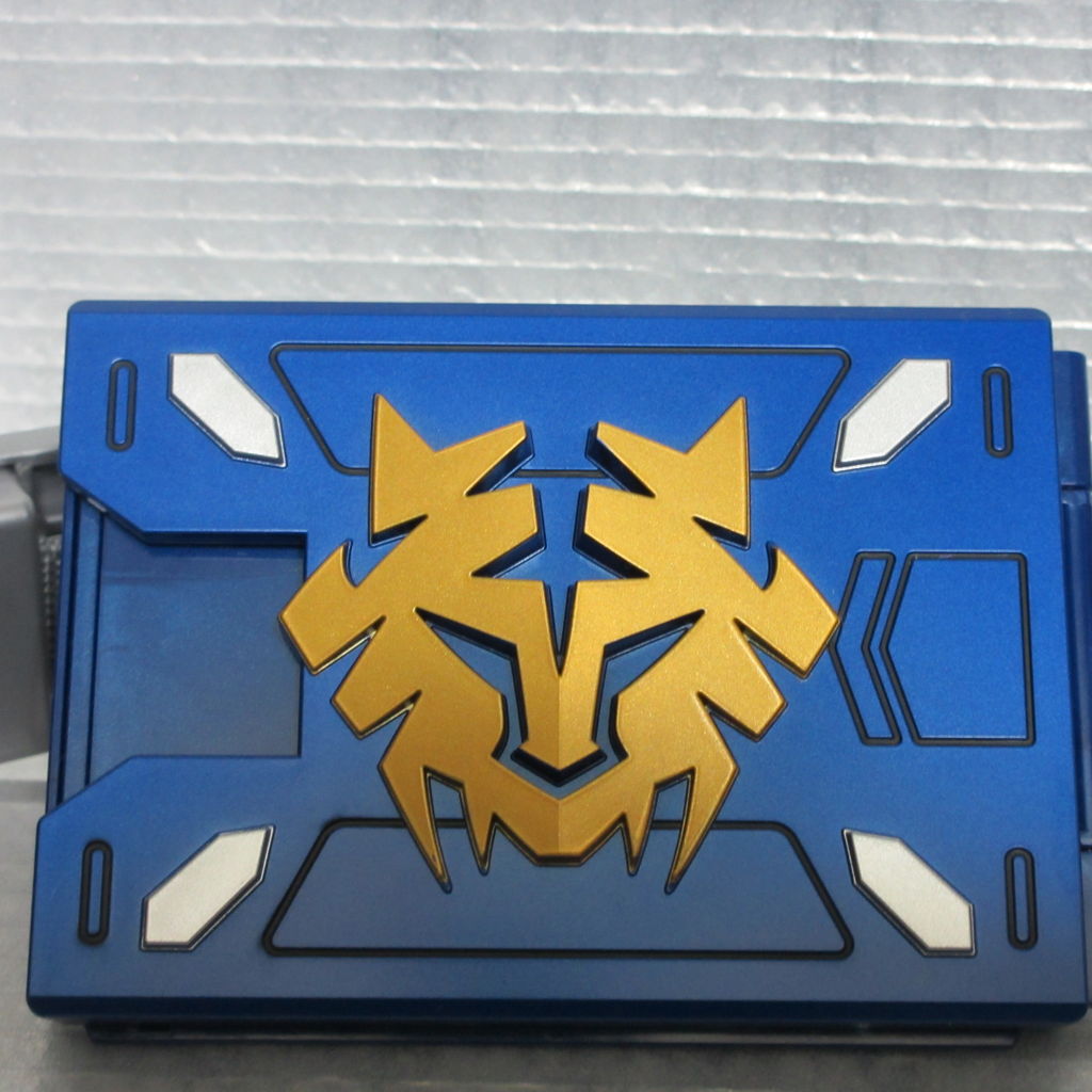 ｃｓｍ 仮面ライダー龍騎 ｖバックル ファム アビス編 玩具神殿 トイズモビーレ
