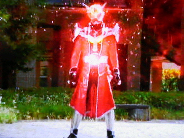 新品含む3品:仮面ライダーウィザード フレイムドラゴン ファントムフェニックス Amazon.co.jp: TAMASHII NATIONS S.I.C. 仮面ライダーウィザード