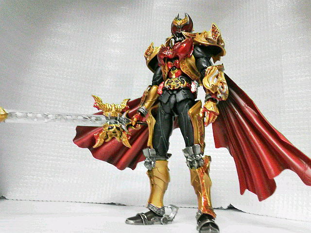SIC 仮面ライダーキバ エンペラーフォーム パート2 : 玩具神殿