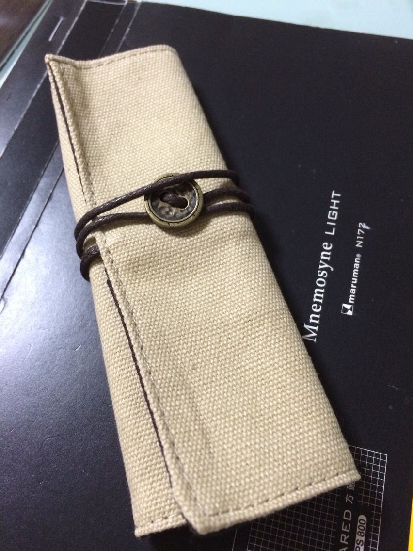 つい 買っちゃったんだなぁ Ohto 帆布製ロールペンケース 文房具大好きオヤジの 前世は きっと文房具