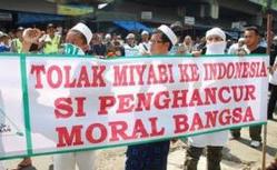 demo_miyabi_fpi-20091010-007-hendras