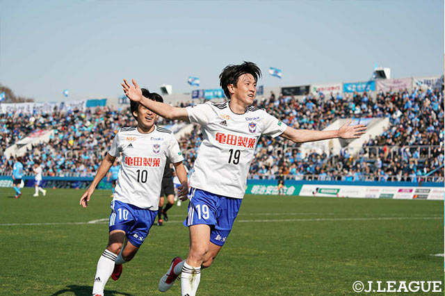 新潟 Fw矢野貴章が3戦連続ゴール 横浜fcに今季初の複数得点3 0の完封勝利 ｊ２サッカー通信