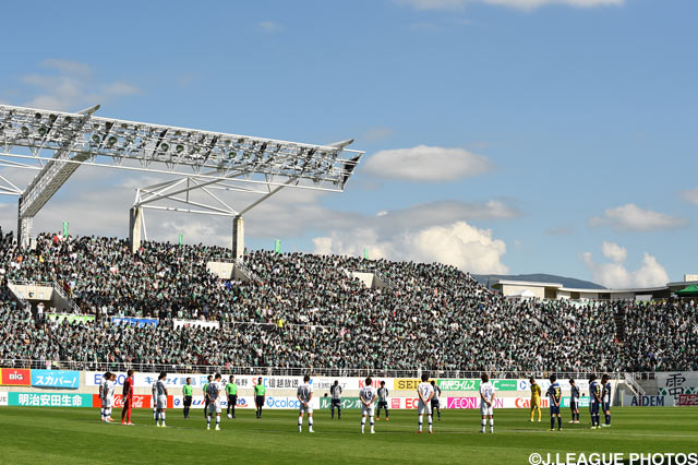 湘南ベルマーレ 新スタジアム第２回会合 １０候補地を提案 収容人数約２万人規模と想定 ｊ２サッカー通信