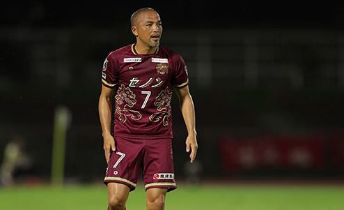 Fc琉球 沖縄は僕の大好きな場所 元日本代表mf小野伸二が今季限りで退団 今季j2 14試合出場 ｊ２サッカー通信
