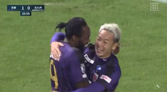 京都サンガ 復帰後 初ゴール Mf仙頭啓矢が決勝点 北九州に1 0で勝利 4試合ぶりの白星 j2サッカー通信 京都サンガ 復帰後 初ゴール Mf仙頭啓矢が決勝点 北九州に1 0で勝利 4試合ぶりの白星 j2サッカー通信