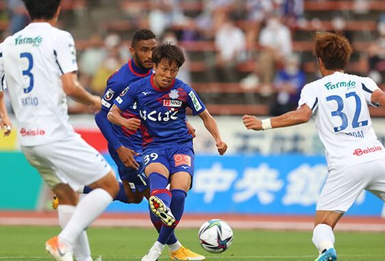 ヴァンフォーレ甲府 5試合ぶりの白星 Mf泉澤仁の2ゴールなどゴールラッシュ 群馬の反撃を2点に抑えて6 2で勝利 j2サッカー通信 ヴァンフォーレ甲府 5試合ぶりの白星 Mf泉澤仁の2ゴールなどゴールラッシュ 群馬の反撃を2点に抑えて6 2で勝利 j2サッカー通信