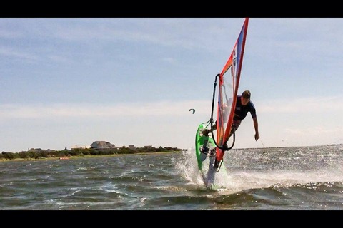 windsurfin