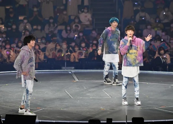 News ジャニーズ13カ月ぶりアリーナ有観客ライブ やっと会えたな Jnews1 News ジャニーズ13カ月ぶりアリーナ有観客ライブ やっと会えたな Jnews1