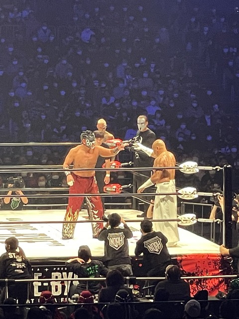 D9DC41AC-736F-400E-99A5-883CACBAC7B8