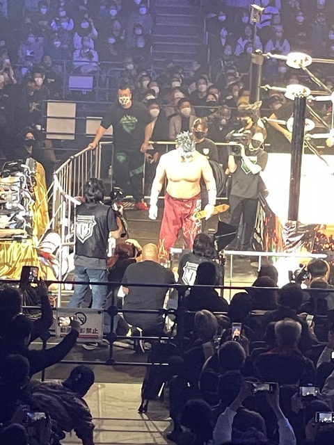 F6581656-86C4-4BE2-9E50-2A8C6A834676