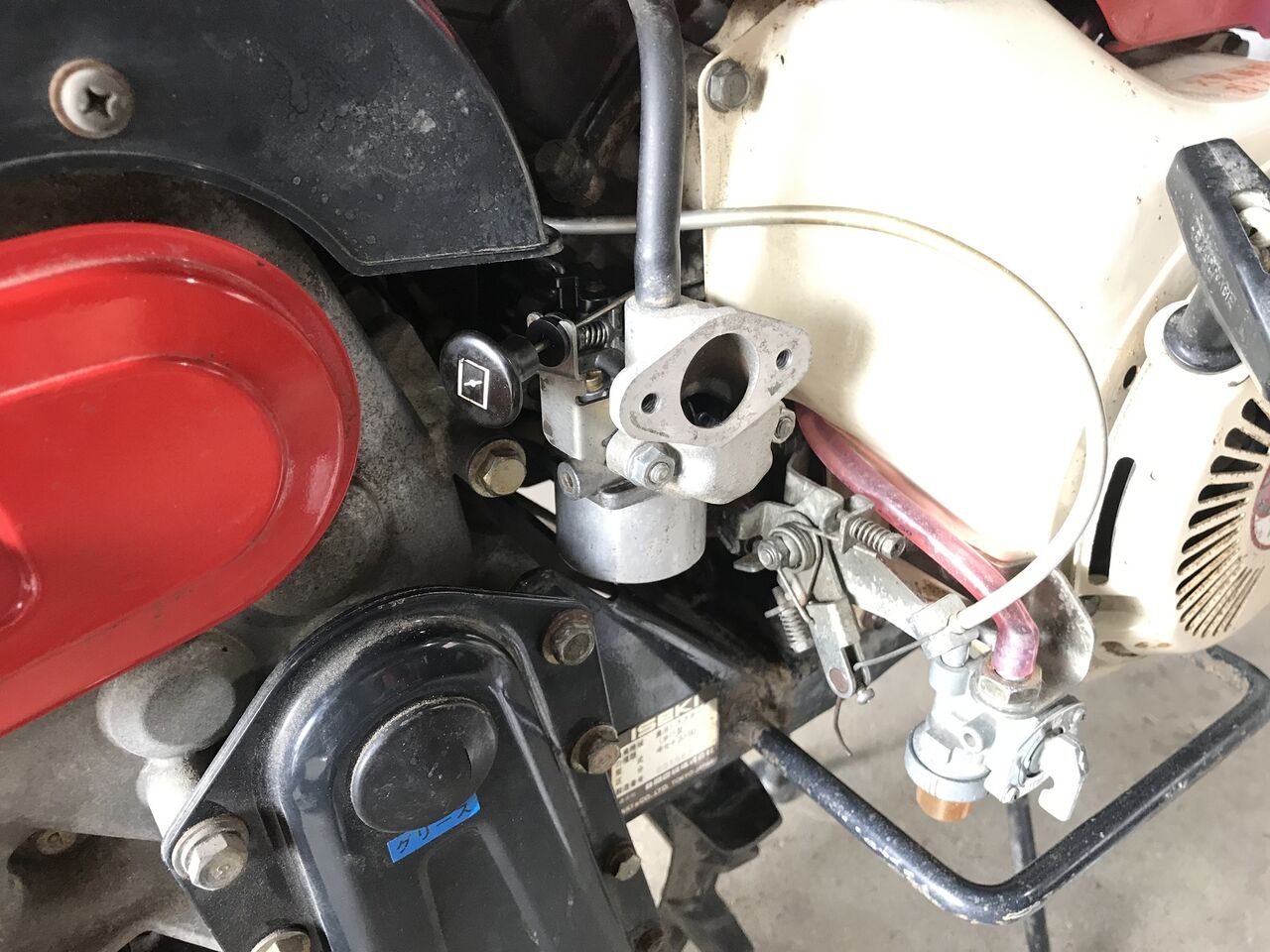 イセキ一輪管理機(SX60)修理 燃料フィルター、キャブレーター