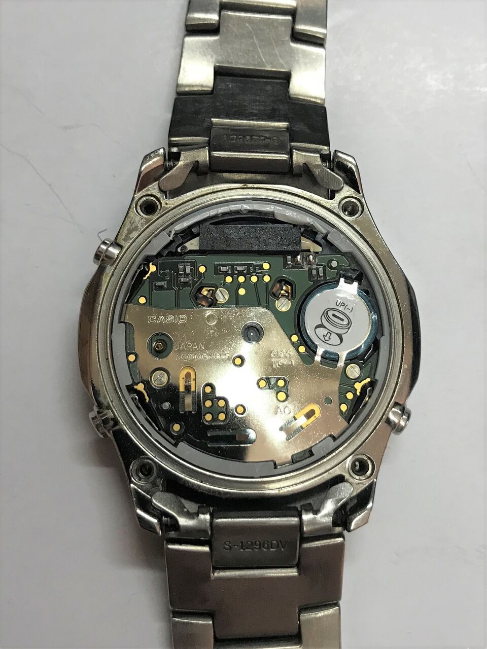 カシオ 電波腕時計 LCW-M100T 電池交換 : 向島ポンポコ日記